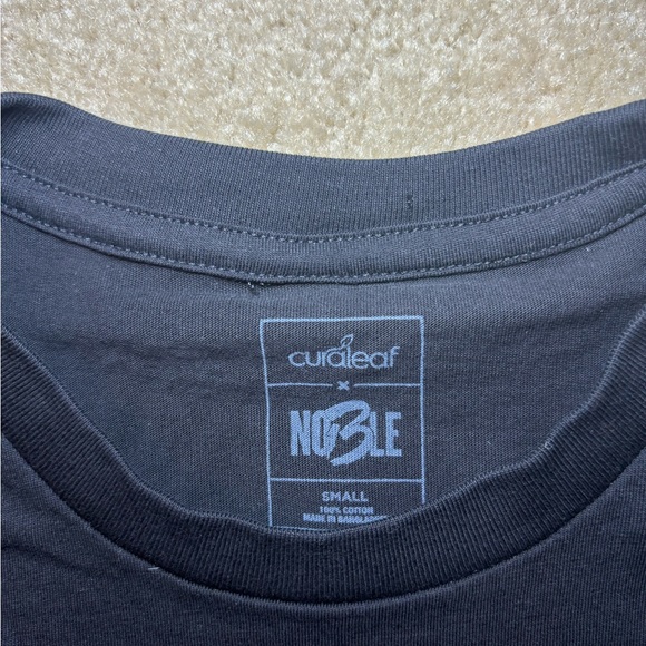 No smoking graphic tee - Picture 3 of 4